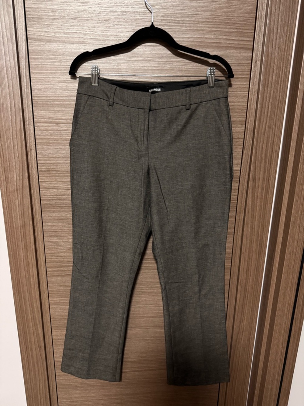 Express Women’s Gray Dress Pants